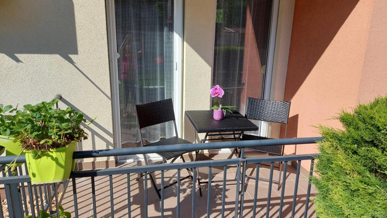 Amulett Suite Apartment Hajdúszoboszló Exteriör bild