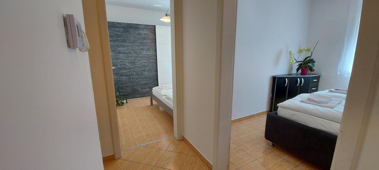 Amulett Suite Apartment Hajdúszoboszló Exteriör bild